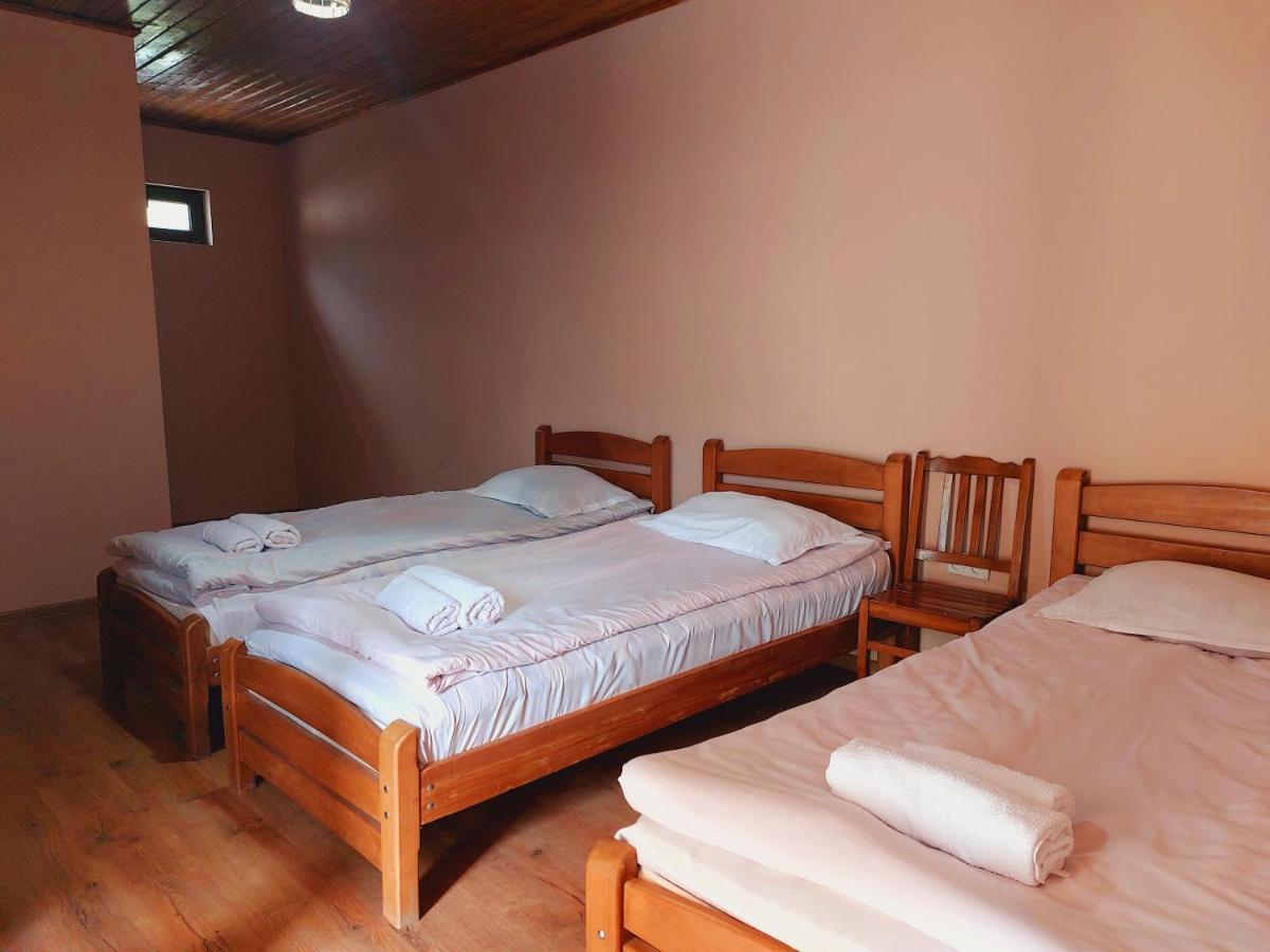 Guesthouse And Cottage Nicolo Kazbegi Εξωτερικό φωτογραφία